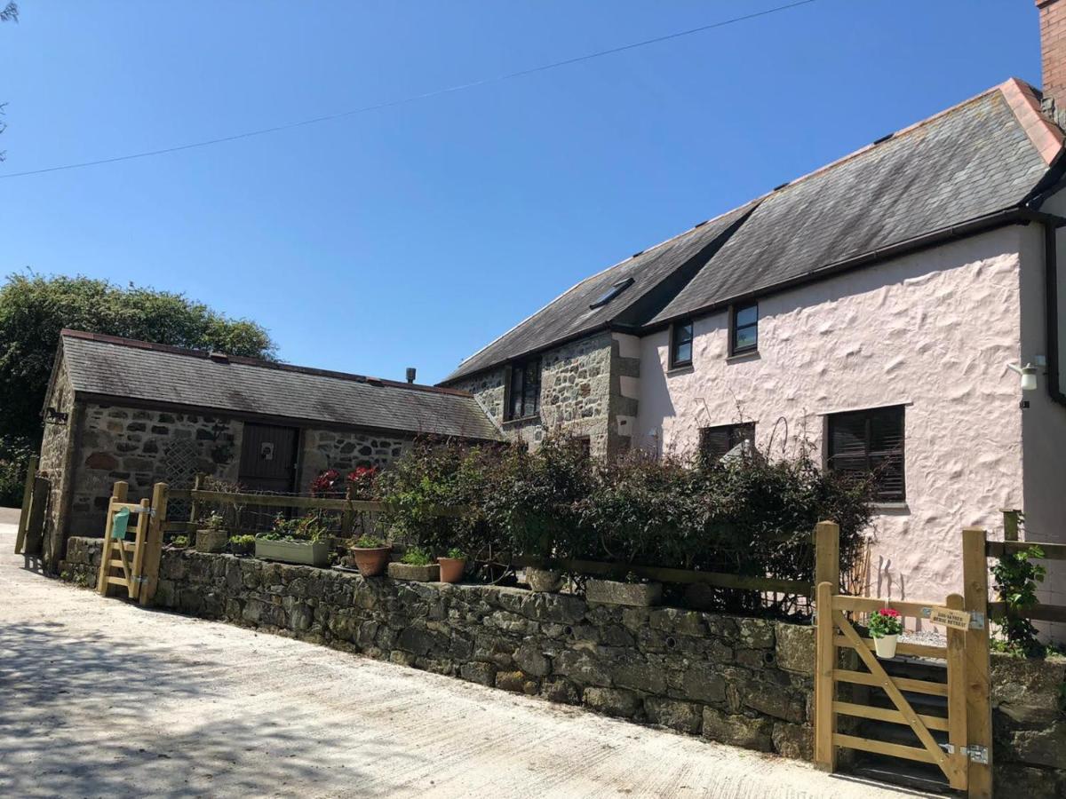 Farm Accommodation - The Lizard Peninsula, Cornwall Helston Eksteriør billede